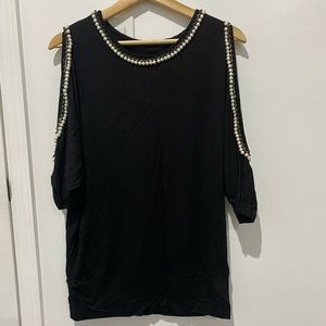 Pearl top on front and back